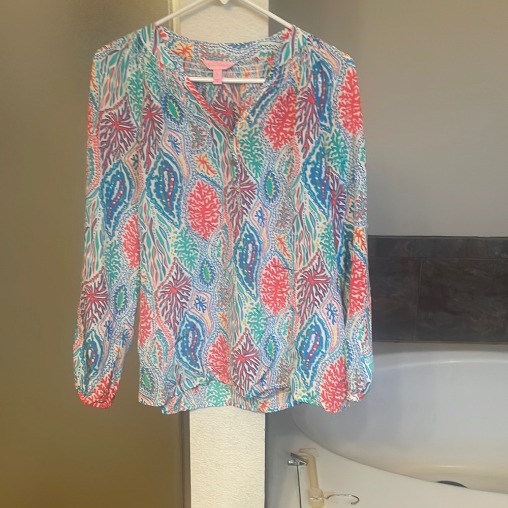 Lilly Pulitzer Elsa shirt